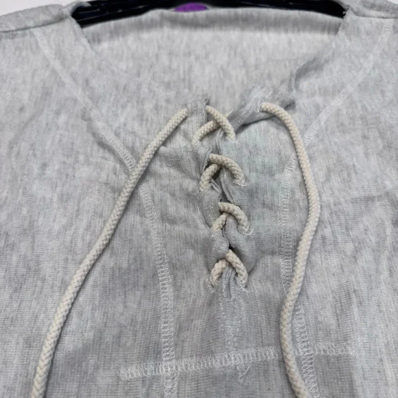 Jac Parker Women’s Lace Up Pullover Sweater Size Large - Picture 8 of 8